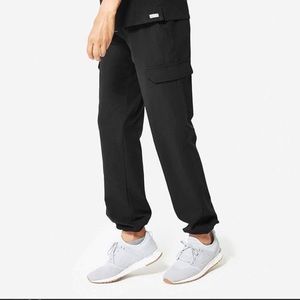 FIGS Limited Edition Women’s Cargo Scrub Pants. Great condition!